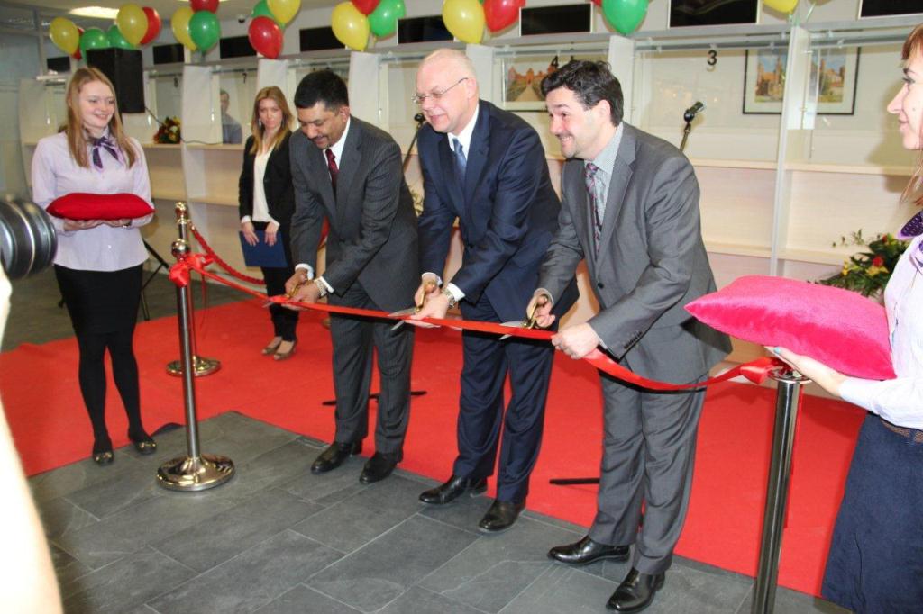 Kaspino kirpimo ceremonija: S.Sankaran, R.Norkus, A.Pulokas